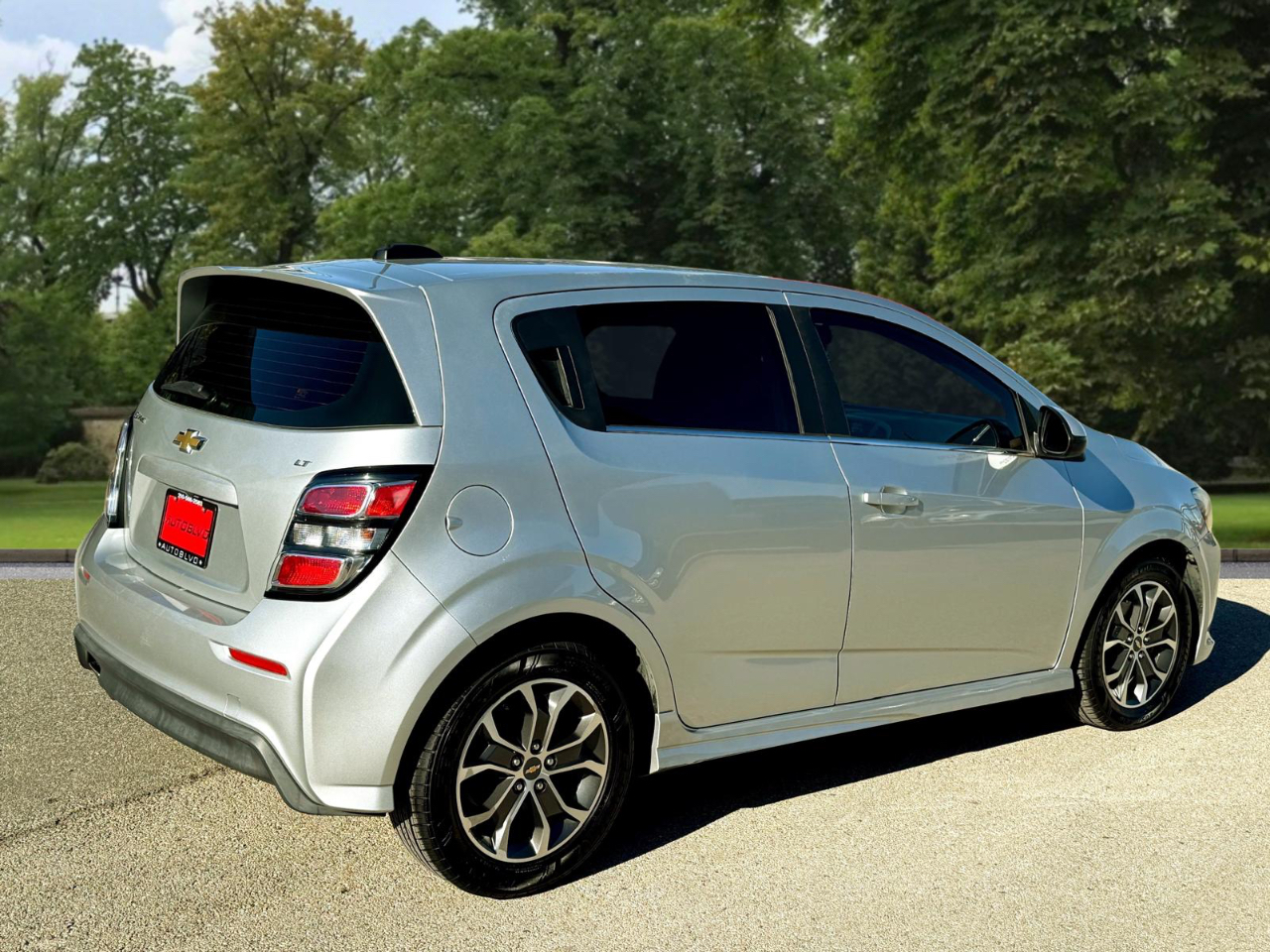 Chevrolet Sonic LT Auto 5-Door 2017