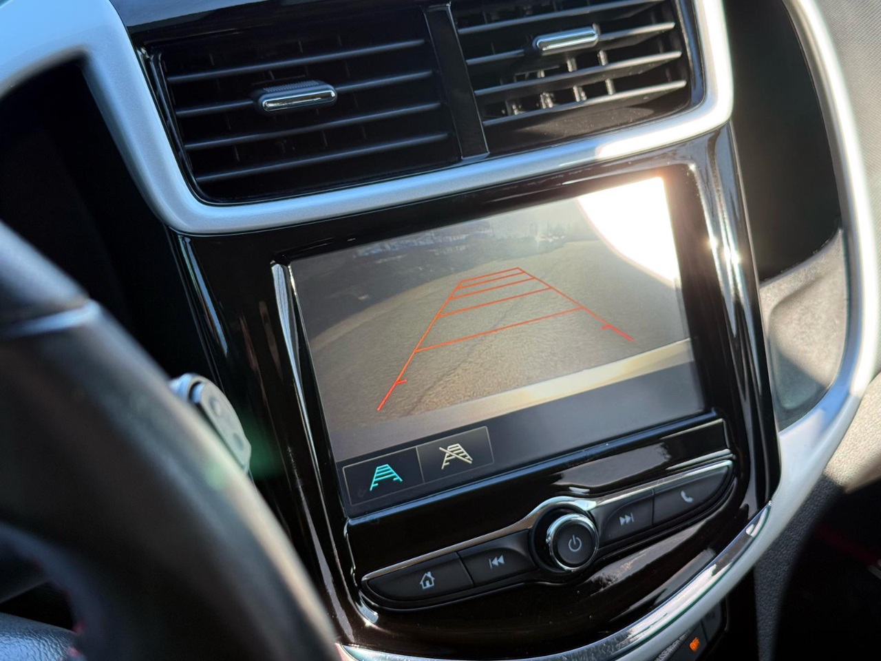 Chevrolet Sonic LT Auto 5-Door 2017