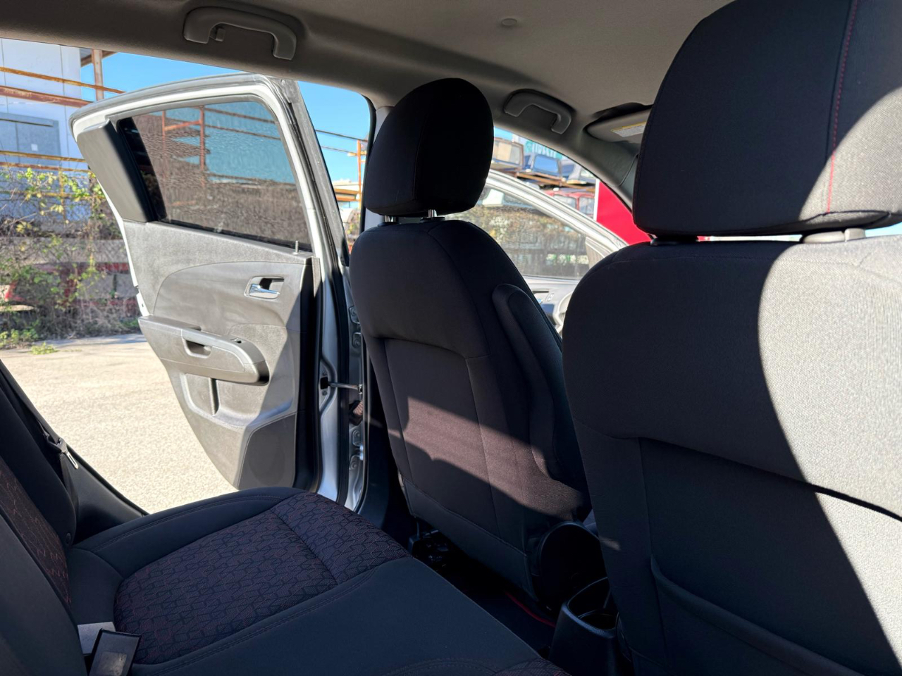 Chevrolet Sonic LT Auto 5-Door 2017