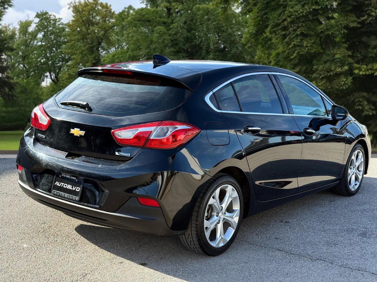 Chevrolet Cruze Premier Hatchback 2017