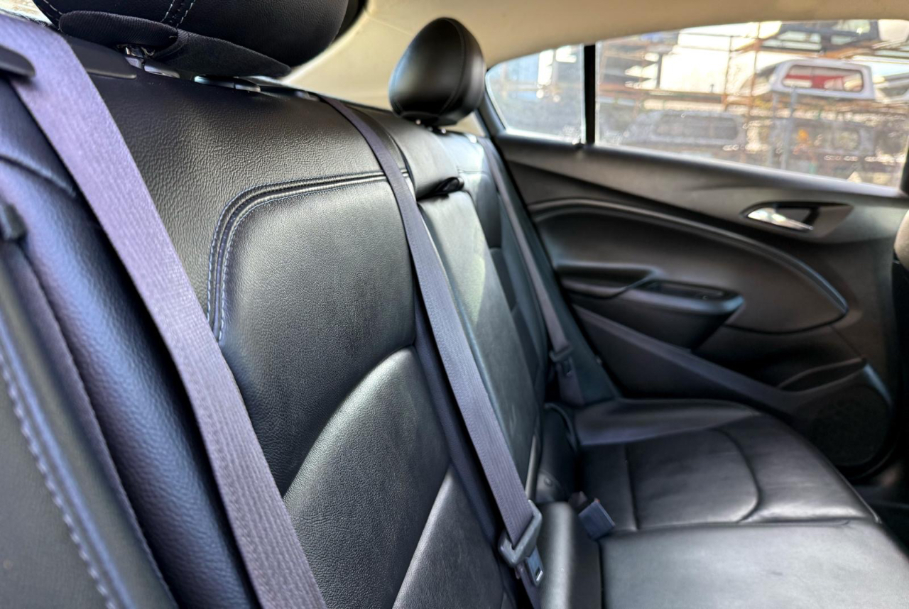 Chevrolet Cruze Premier Hatchback 2017