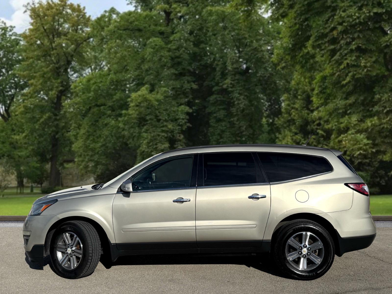 Chevrolet Traverse 1LT FWD 2015