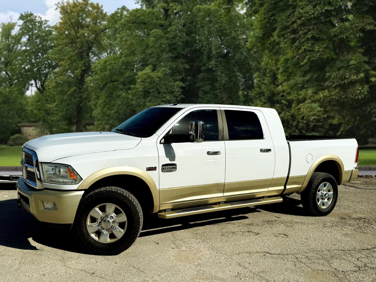 RAM 2500 Longhorn Mega Cab SWB 4WD 2014