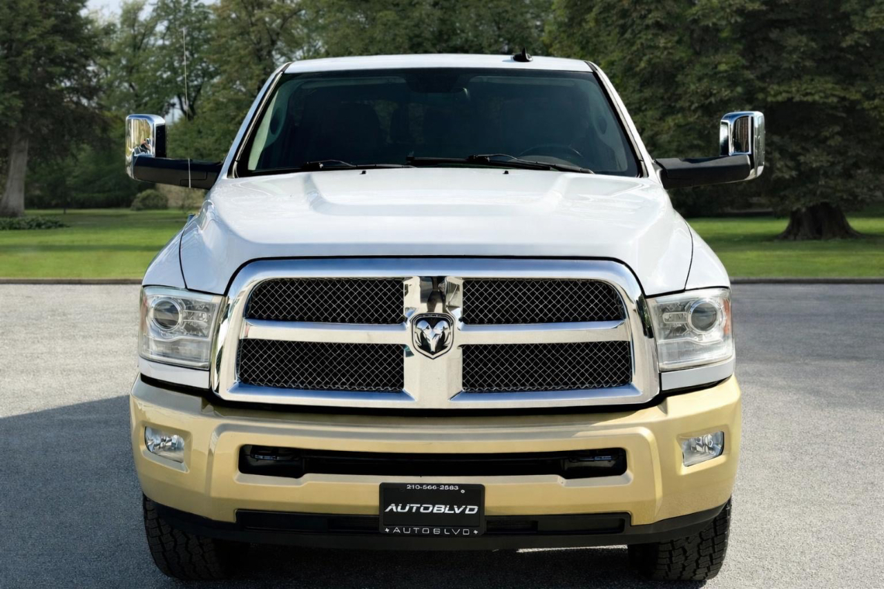 RAM 2500 Longhorn Mega Cab SWB 4WD 2014