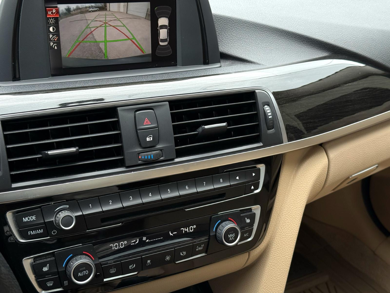 BMW 3-Series 320i Sedan 2016