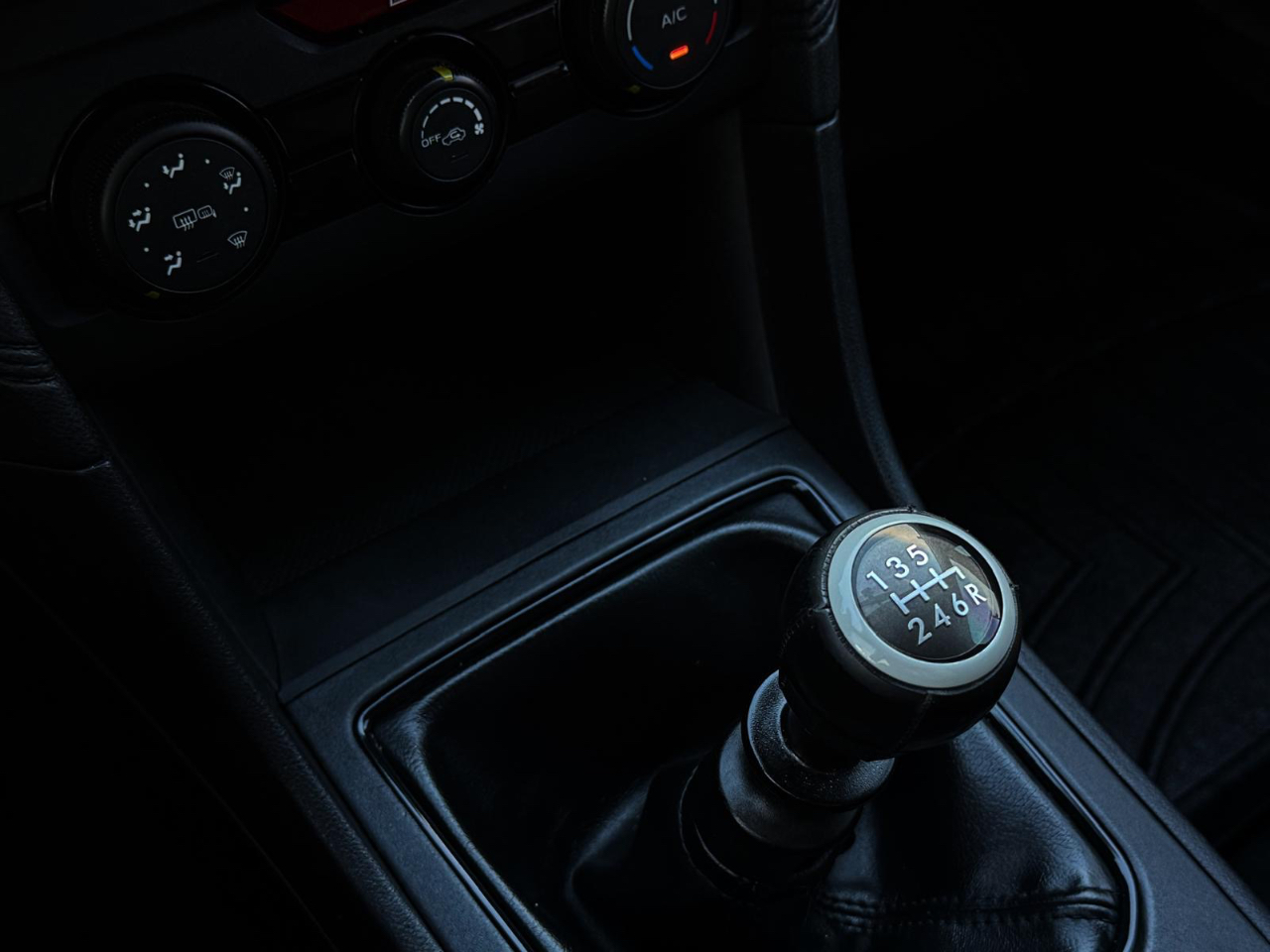 Subaru Crosstrek 2.0i Premium 6M 2018