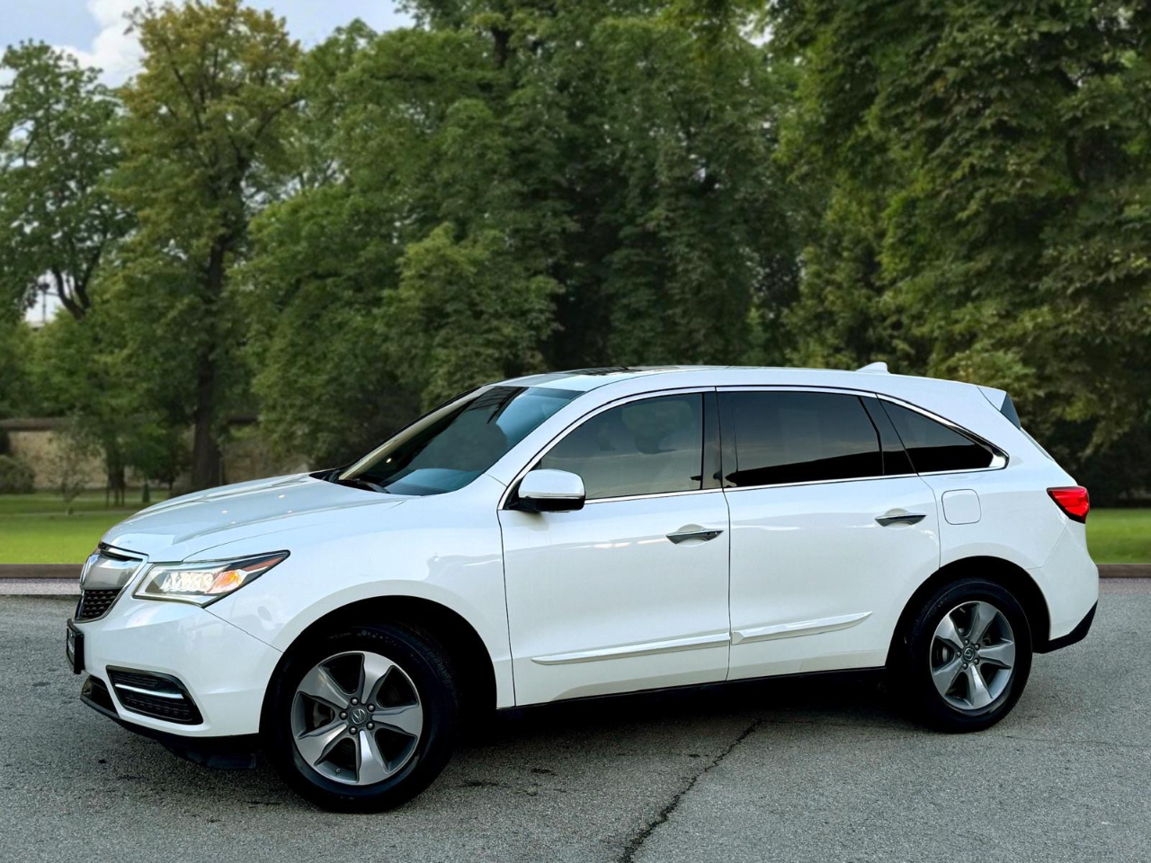 Acura MDX 9-Spd AT 2016