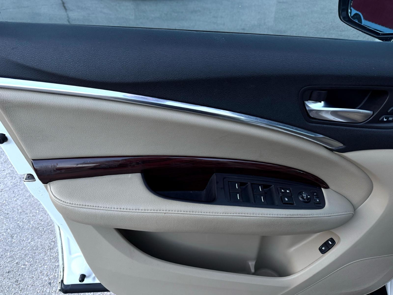 Acura MDX 9-Spd AT 2016