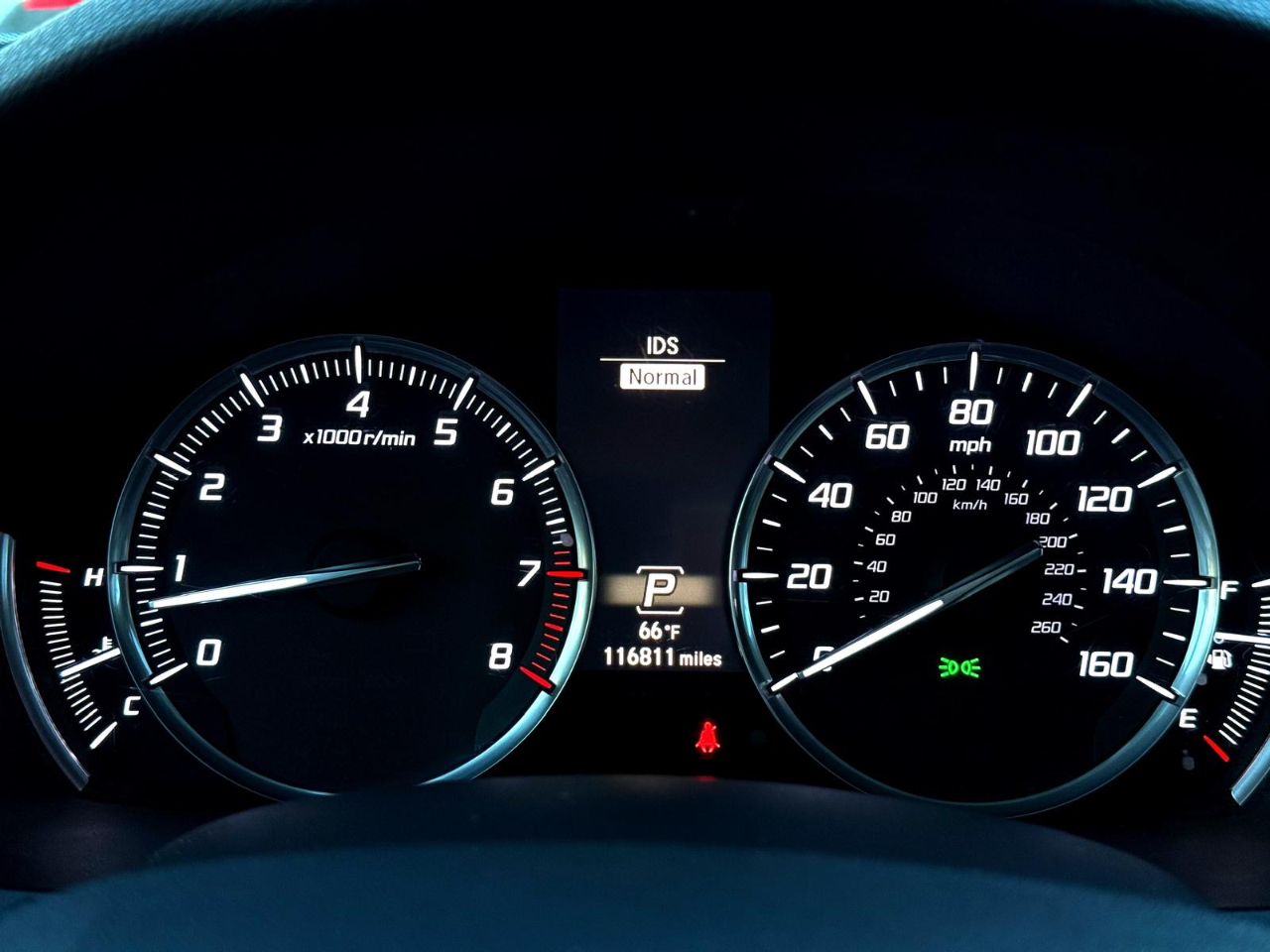 Acura MDX 9-Spd AT 2016