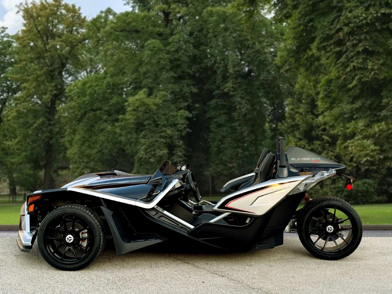 Polaris Slingshot SLR 2017