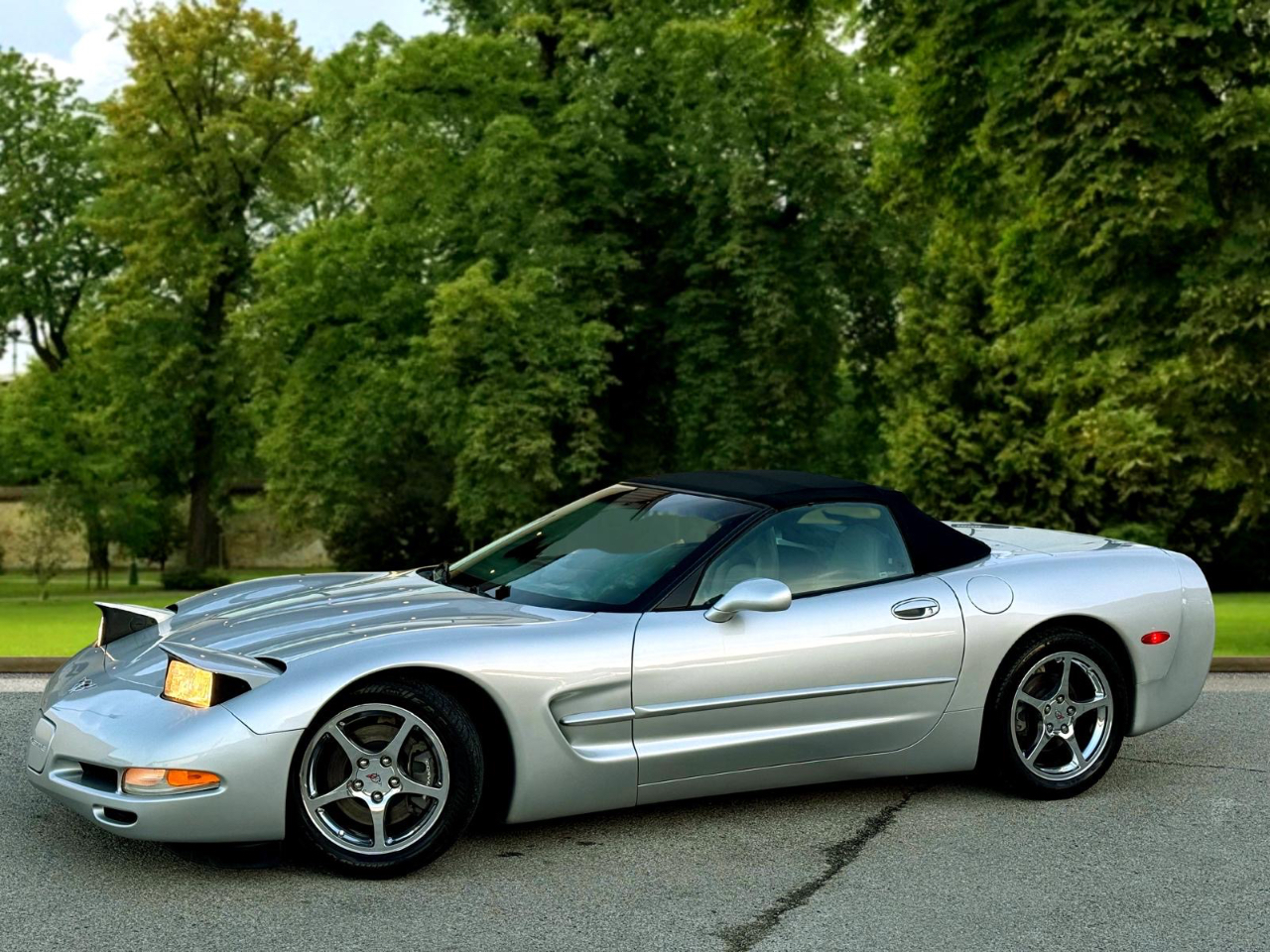 Chevrolet Corvette Convertible 2003