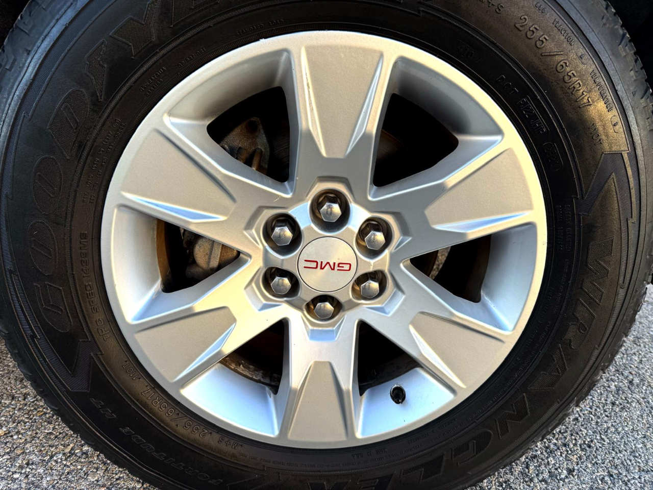 GMC Canyon SLE Crew Cab 2WD Long Box 2016