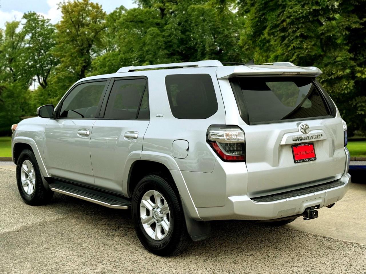 Toyota 4Runner SR5 2WD 2015