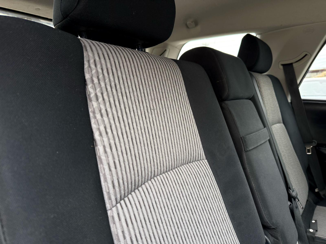 Toyota 4Runner SR5 2WD 2015