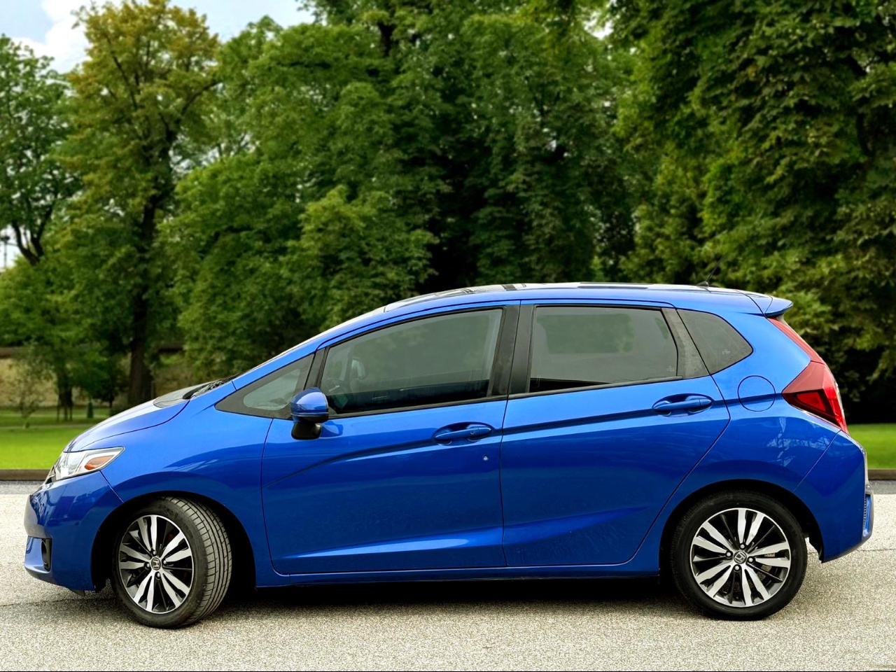 Honda Fit EX 6-Spd MT 2017