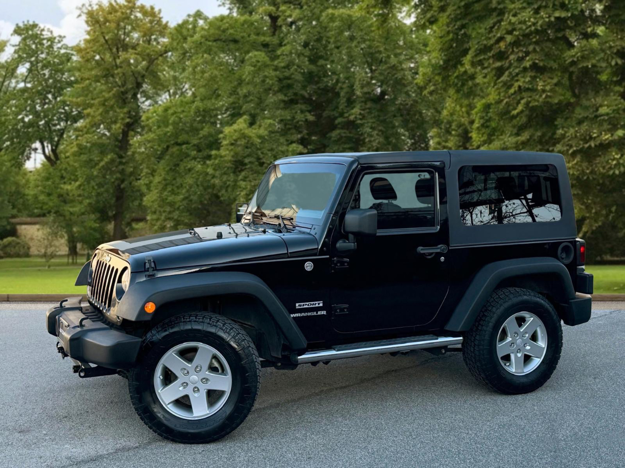 Jeep Wrangler Sport 4WD 2014