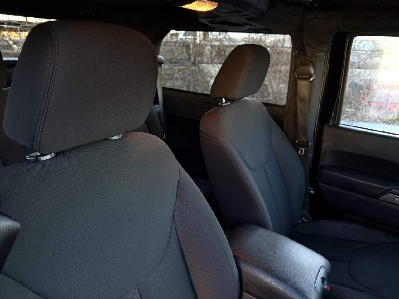 Jeep Wrangler Sport 4WD 2014