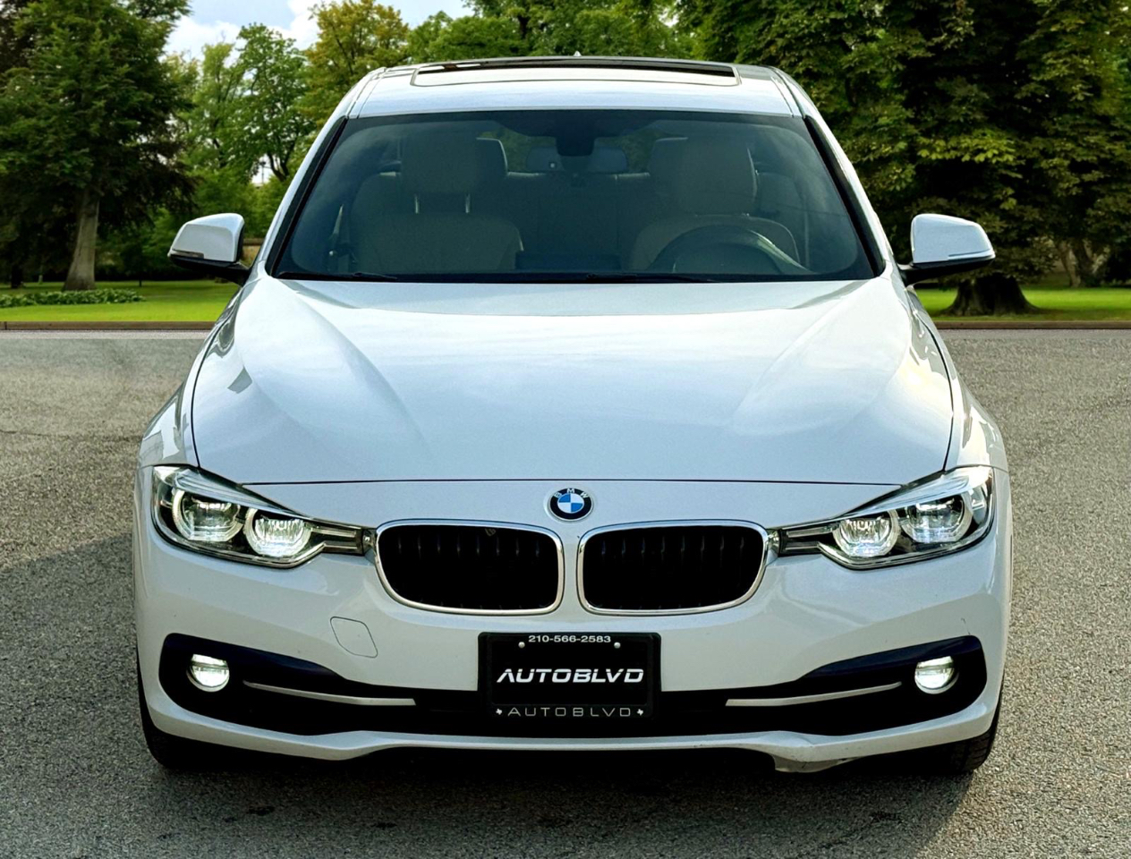 BMW 3-Series 330i SULEV Sedan 2018