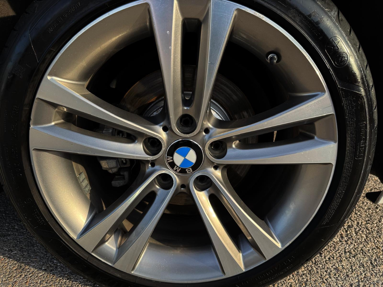 BMW 3-Series 330i SULEV Sedan 2018