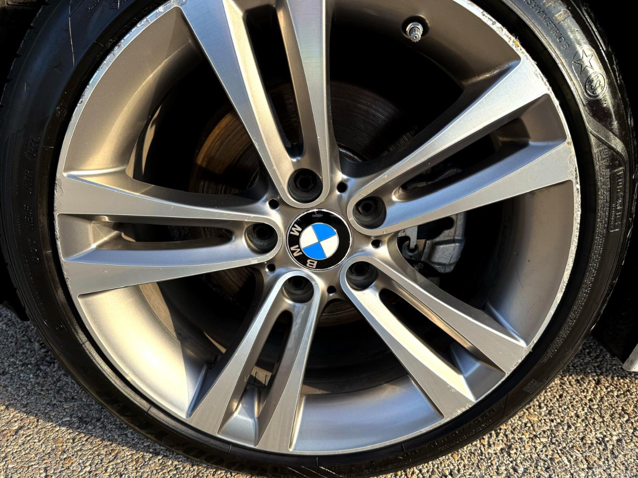 BMW 3-Series 330i SULEV Sedan 2018