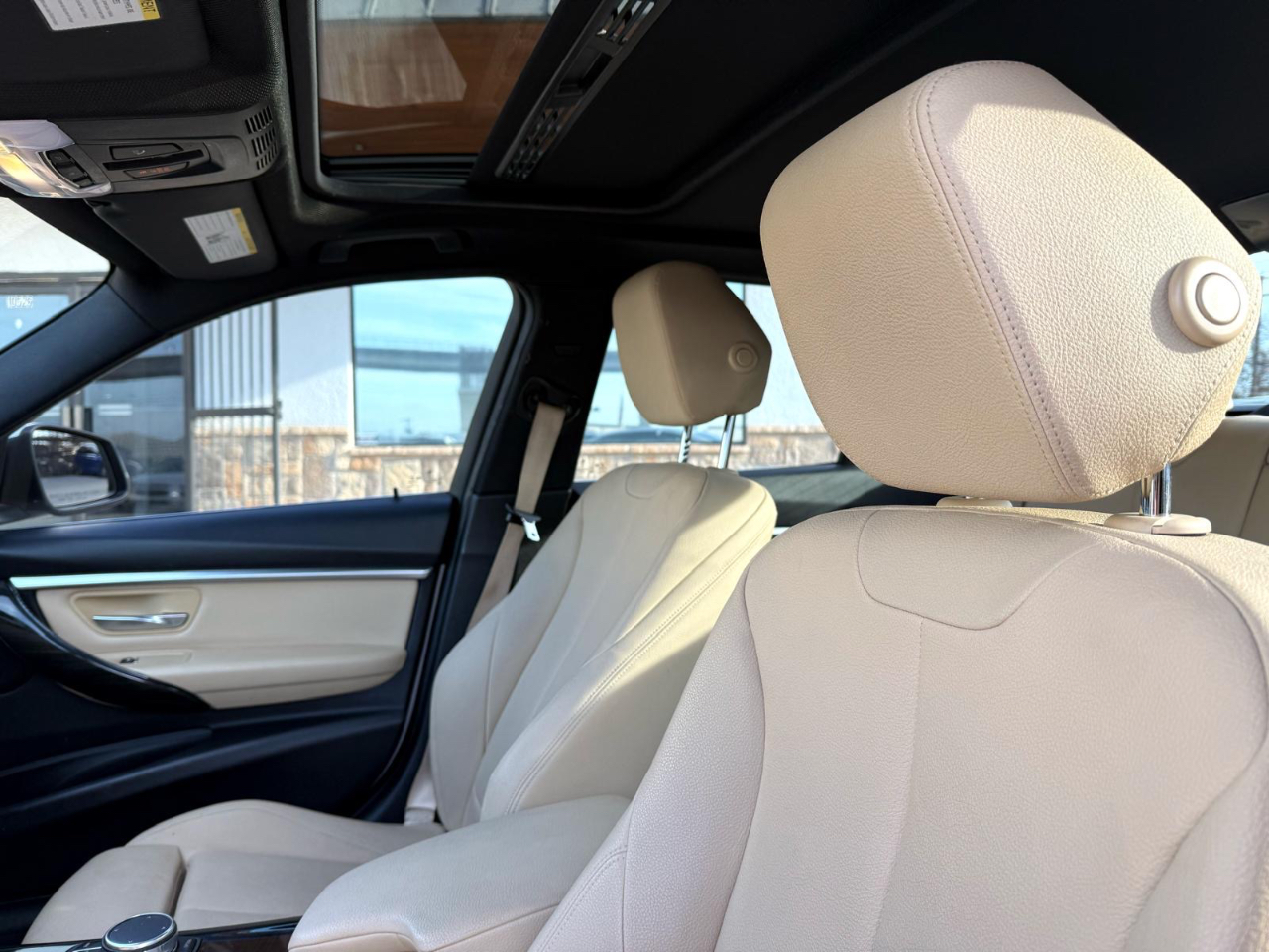 BMW 3-Series 330i SULEV Sedan 2018