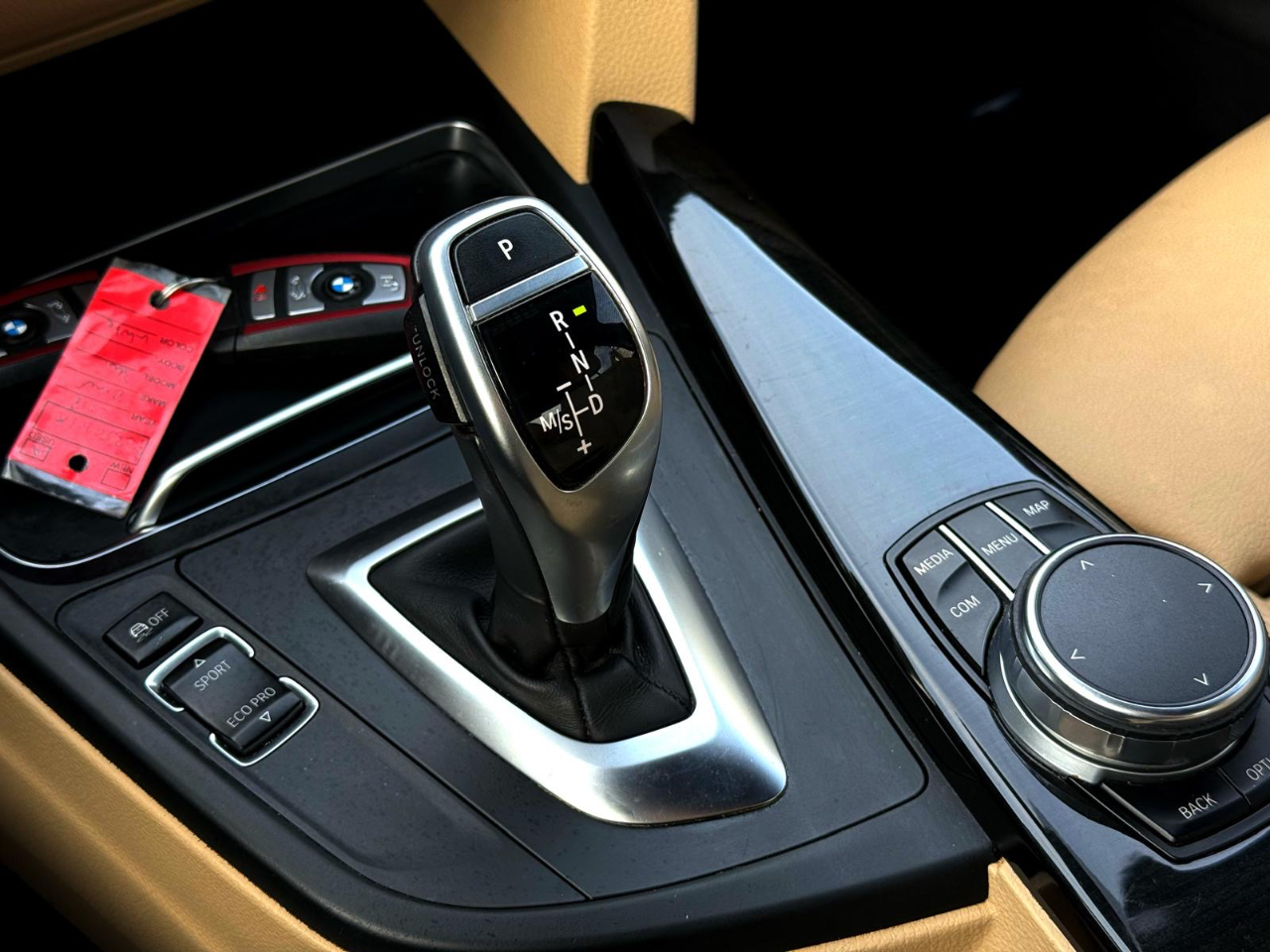 BMW 3-Series 330i SULEV Sedan 2018