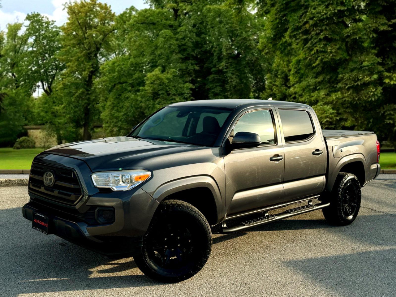 Toyota Tacoma SR5 Double Cab Long Bed I4 6AT 2WD 2018