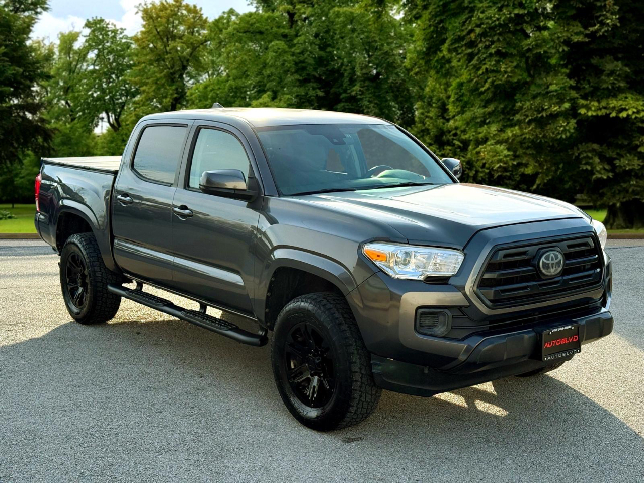 Toyota Tacoma SR5 Double Cab Long Bed I4 6AT 2WD 2018