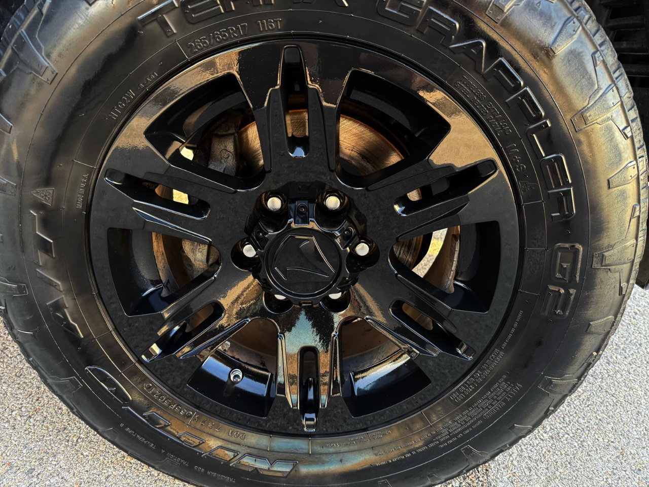 Toyota Tacoma SR5 Double Cab Long Bed I4 6AT 2WD 2018