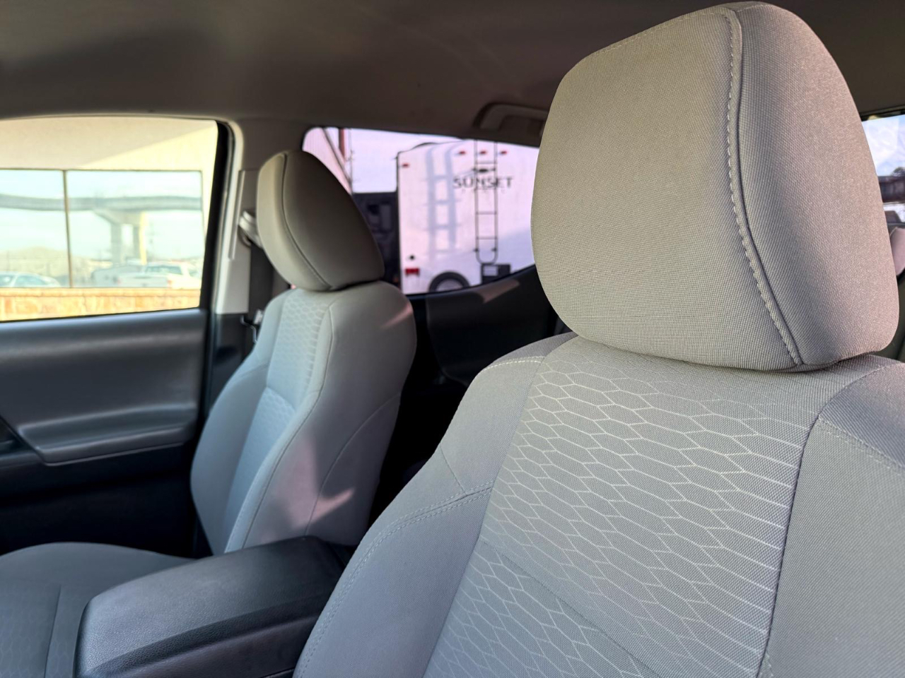 Toyota Tacoma SR5 Double Cab Long Bed I4 6AT 2WD 2018