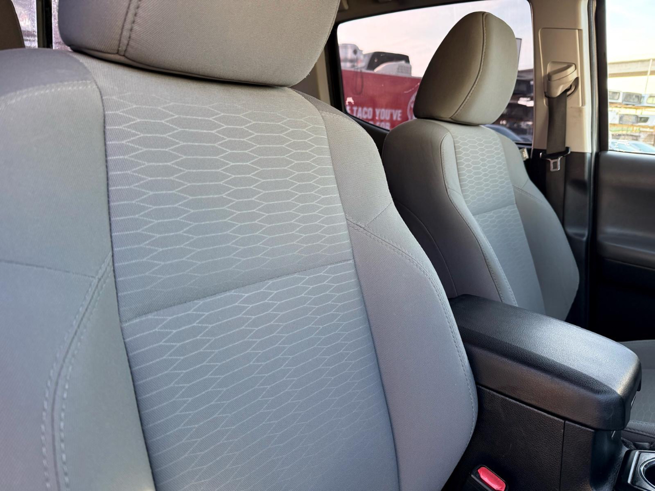 Toyota Tacoma SR5 Double Cab Long Bed I4 6AT 2WD 2018