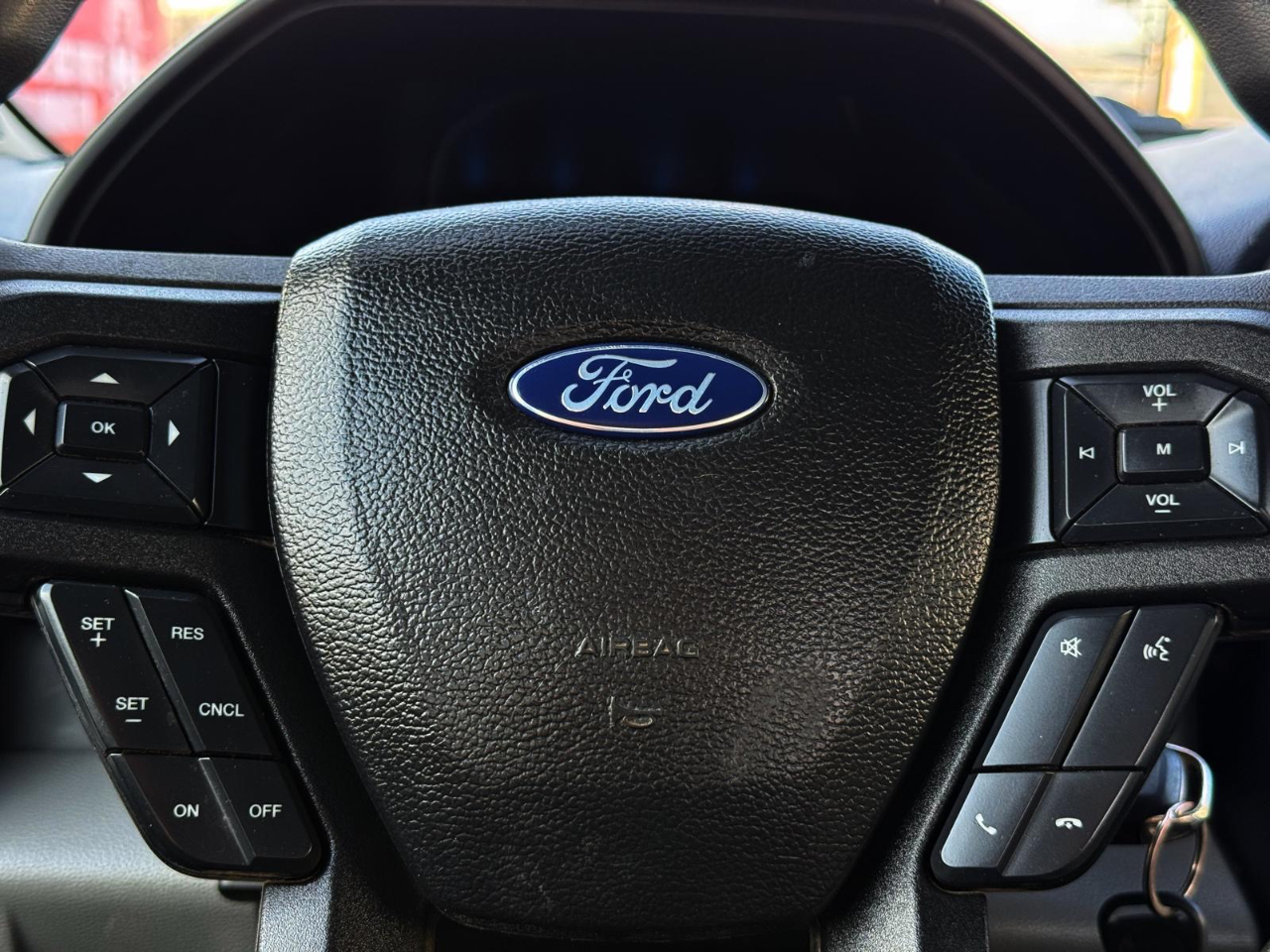 Ford F-250 SD XL Crew Cab 4WD 2017