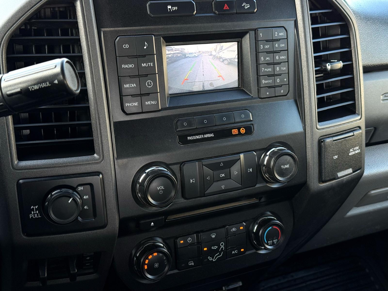 Ford F-250 SD XL Crew Cab 4WD 2017