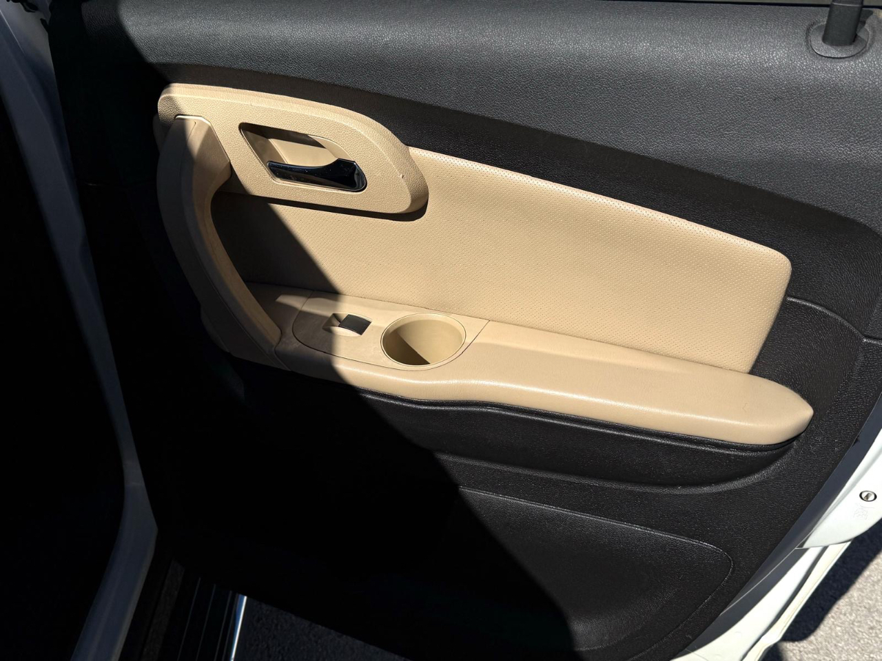 Chevrolet Traverse LTZ FWD 2012