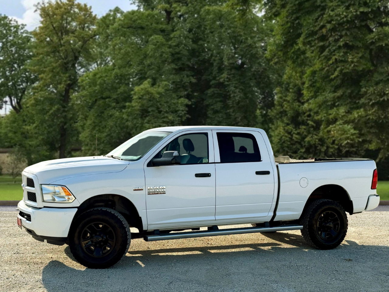 RAM 2500 Tradesman Crew Cab SWB 4WD 2016