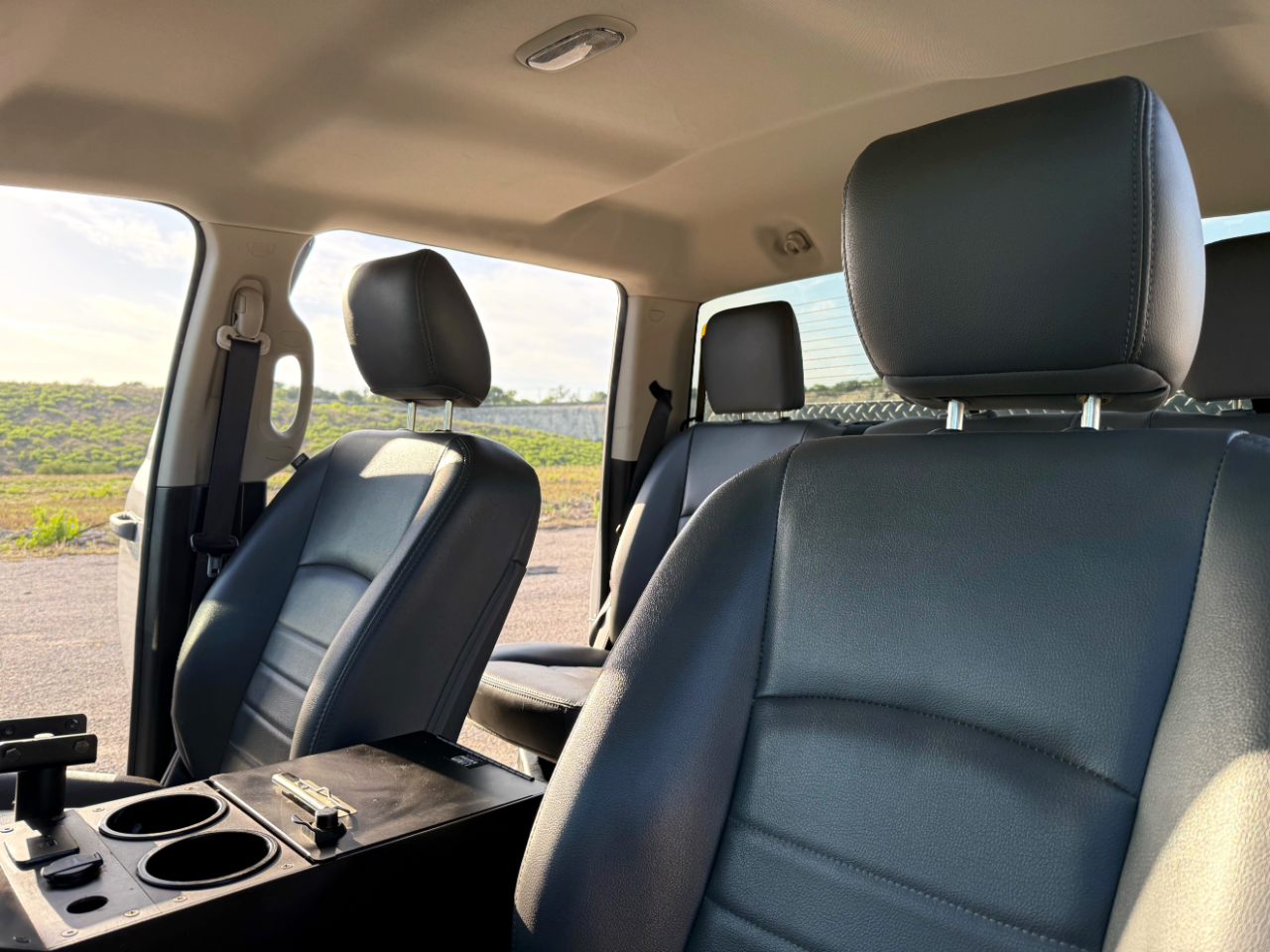 RAM 2500 Tradesman Crew Cab SWB 4WD 2016