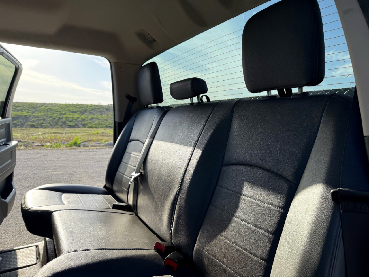 RAM 2500 Tradesman Crew Cab SWB 4WD 2016