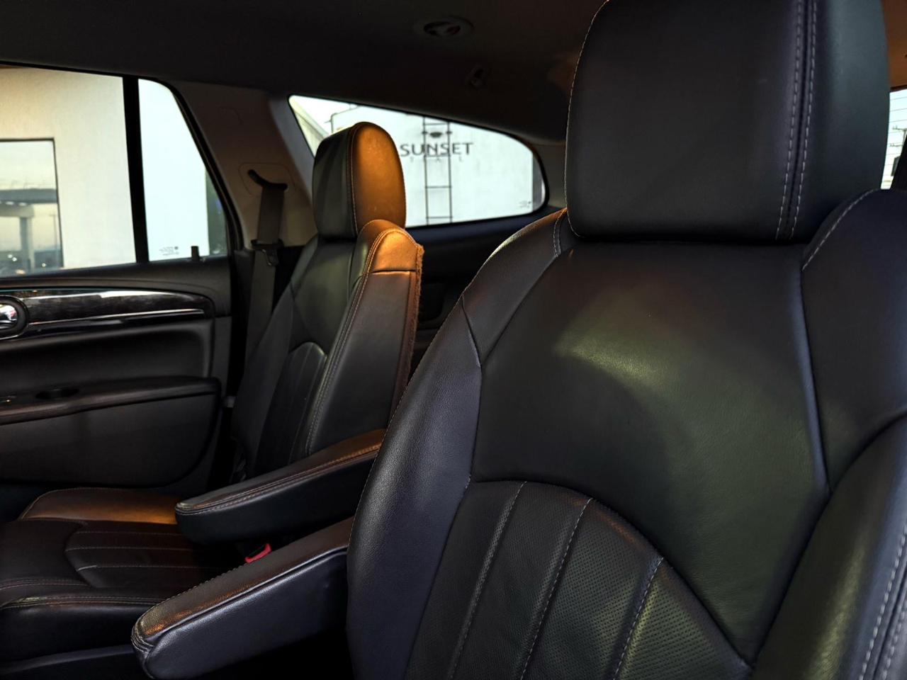 Buick Enclave Leather FWD 2016