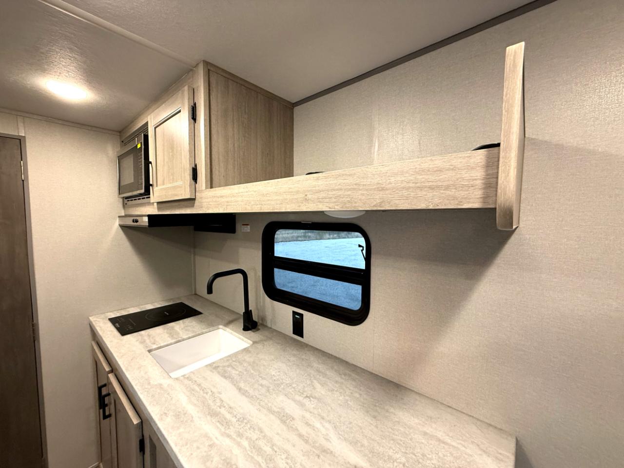 Forest River Unknown  2024