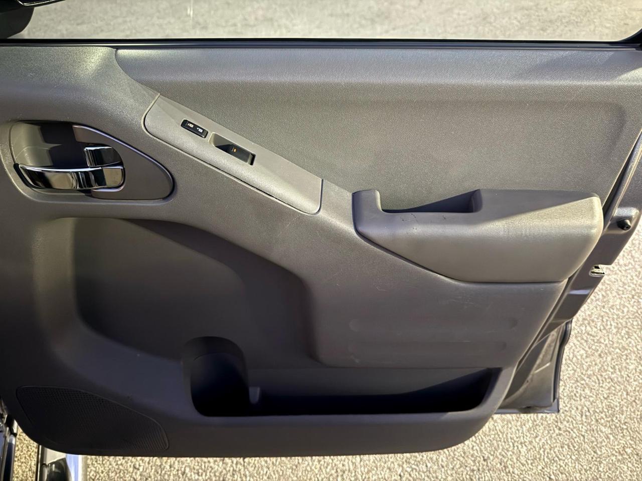 Nissan Frontier SL Crew Cab 5AT 4WD 2019