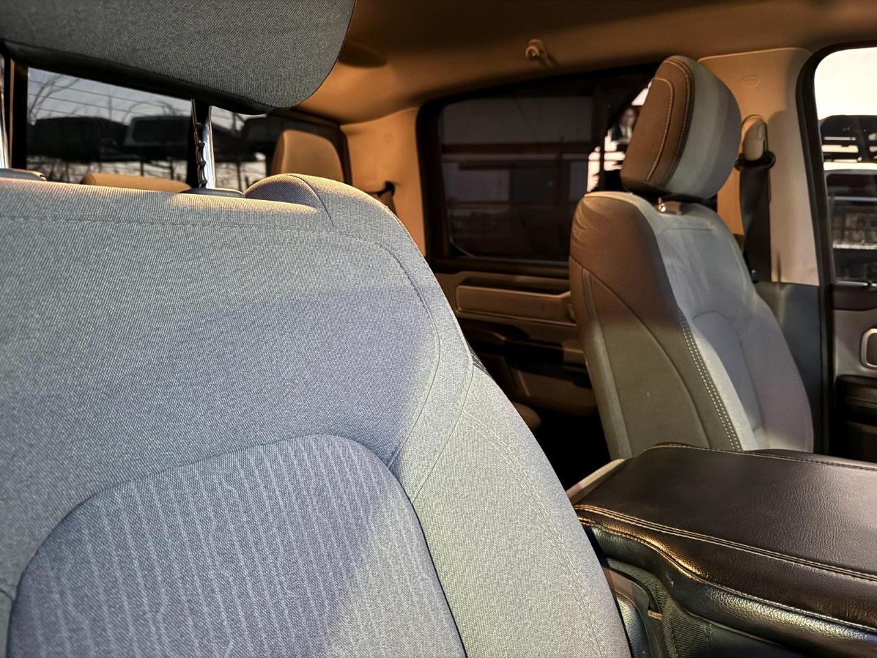 RAM 1500 Big Horn Crew Cab SWB 4WD 2019