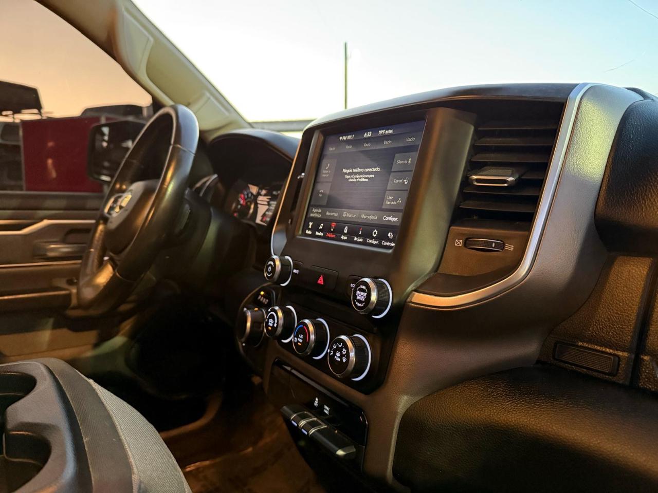 RAM 1500 Big Horn Crew Cab SWB 4WD 2019