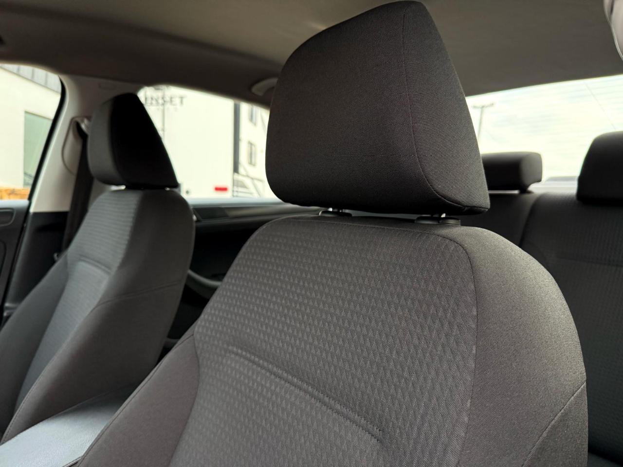 Volkswagen Jetta 1.4T S w/Technology 6A 2016