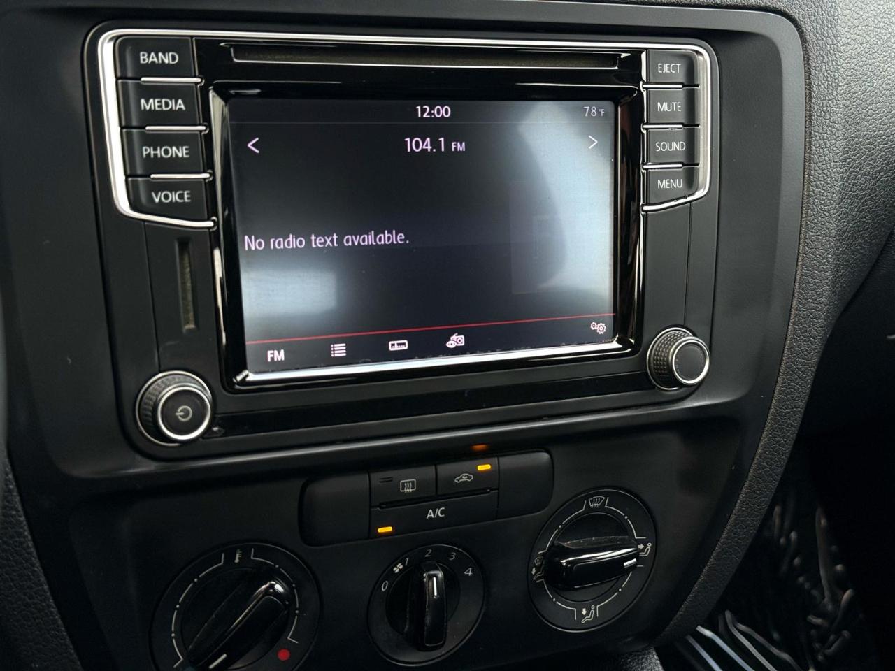 Volkswagen Jetta 1.4T S w/Technology 6A 2016