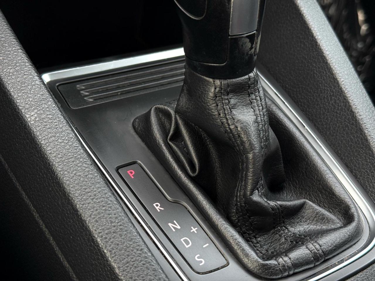 Volkswagen Jetta 1.4T S w/Technology 6A 2016