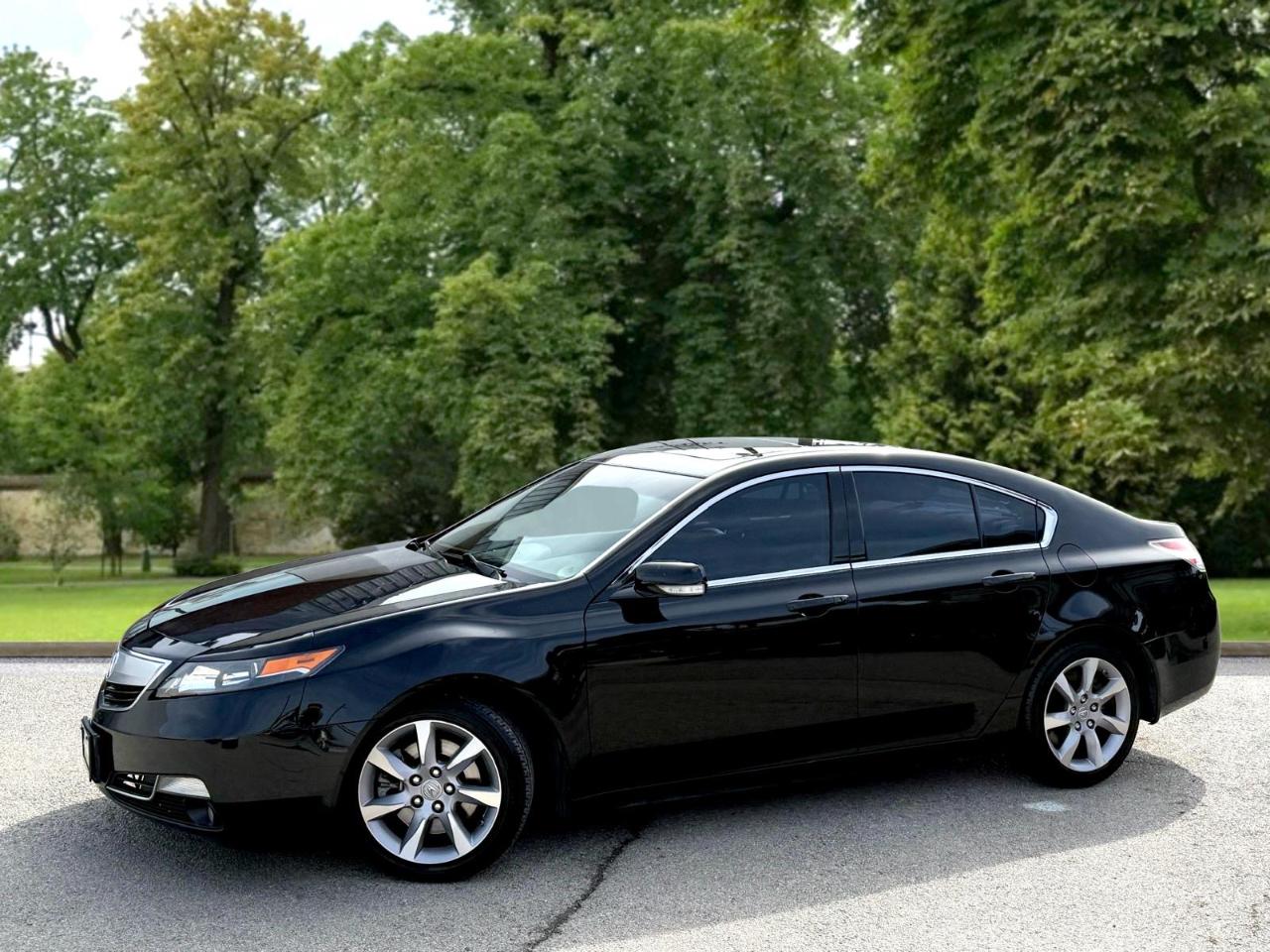 Acura TL 6-Speed AT with Tech Package and 18-In. WP 2012