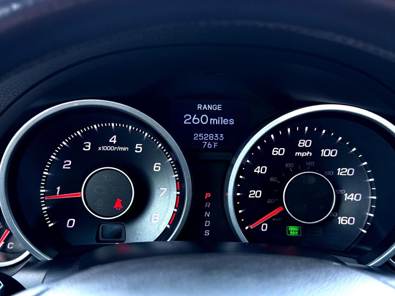 Acura TL 6-Speed AT with Tech Package and 18-In. WP 2012