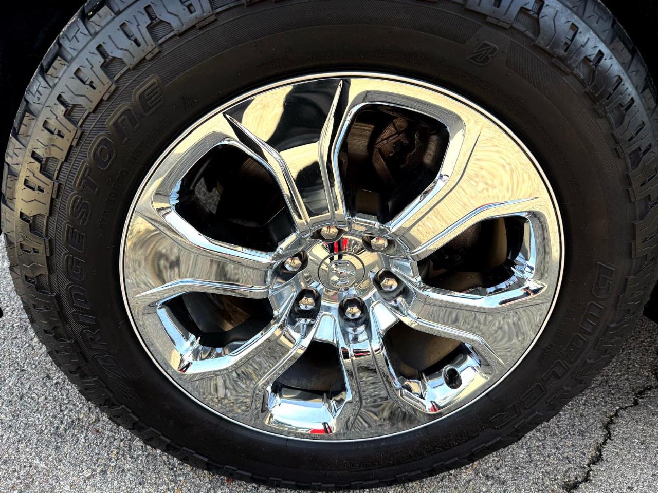 RAM 1500 Big Horn Crew Cab SWB 4WD 2021