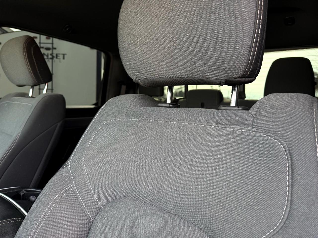 RAM 1500 Big Horn Crew Cab SWB 4WD 2021