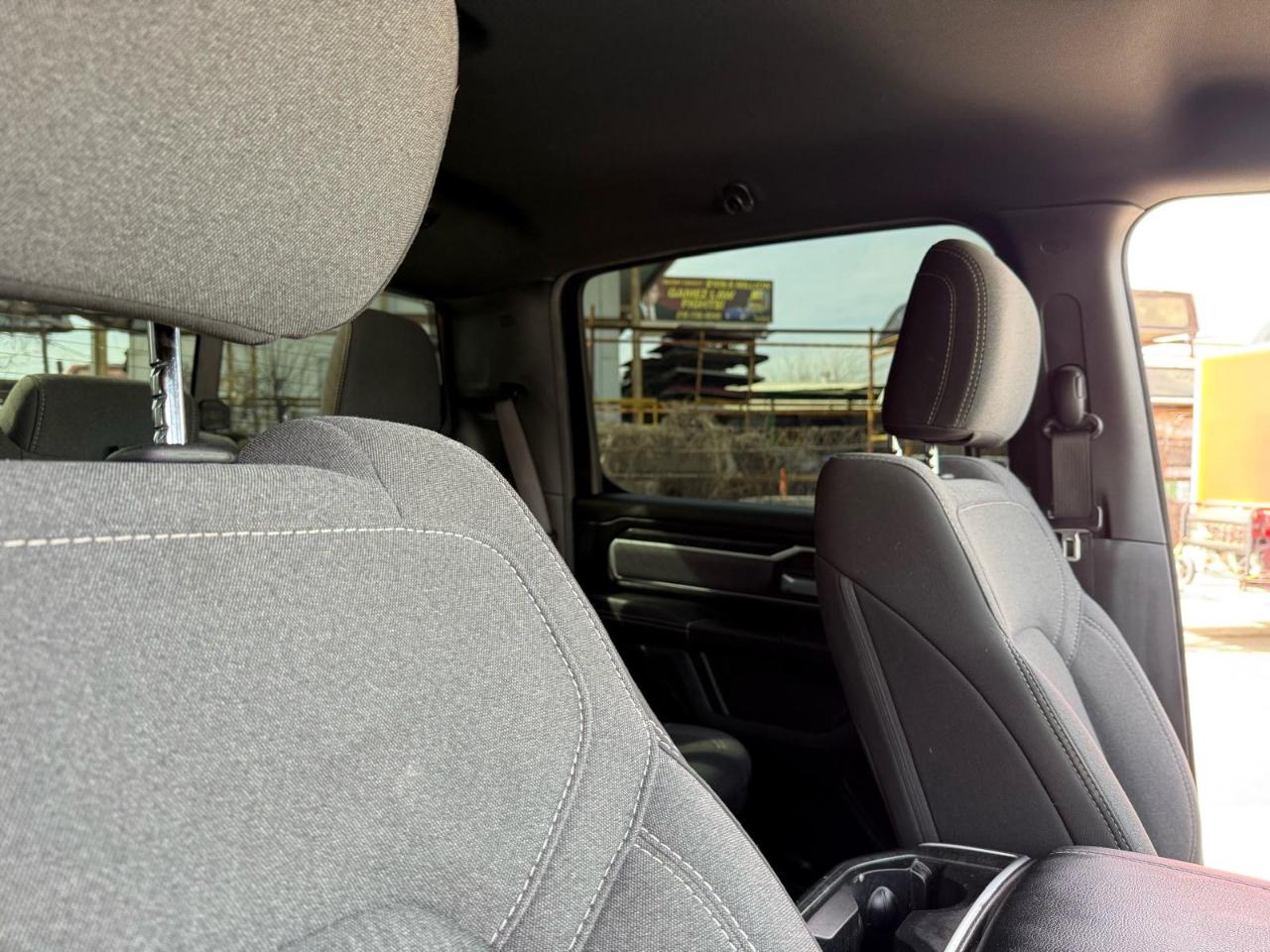 RAM 1500 Big Horn Crew Cab SWB 4WD 2021